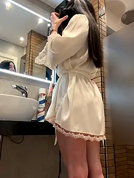 Snapshot of Vanessao1 chatting on 11.07.25 Vanessao1 online show from 11.07.25