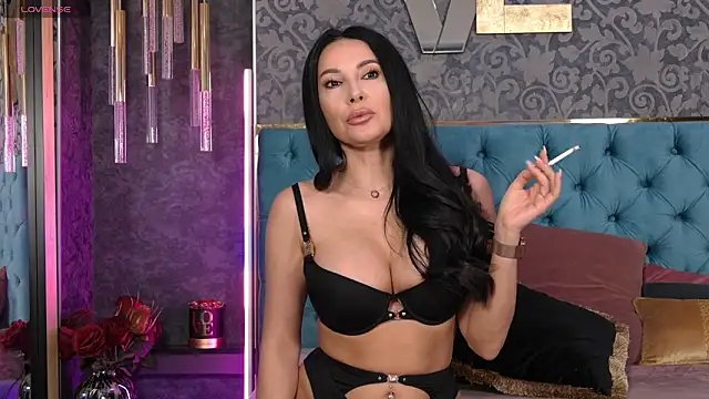 Vanessao1 online show from 04.07.26