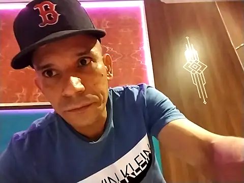 karlossan24 online show from 02.14.26