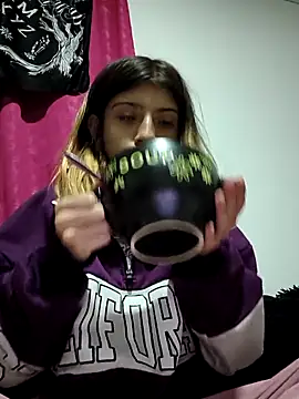 KratosAfroditacs online show from 03.04.26