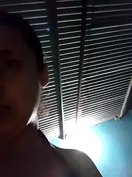 Snapshot of Jenny_gir25 chatting on 03.05.25 Jenny gir25 online show from 03.05.25