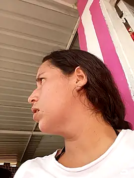 Snapshot of Jenny_gir25 chatting on 03.22.25 Jenny gir25 online show from 03.22.25