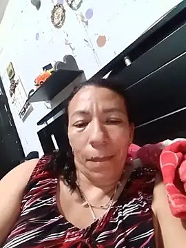 Snapshot of Antonela45 chatting on 06.20.26 Antonela45 online show from 06.20.26