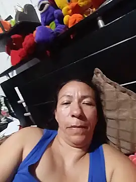 Snapshot of Antonela45 chatting on 07.25.26 Antonela45 online show from 07.25.26