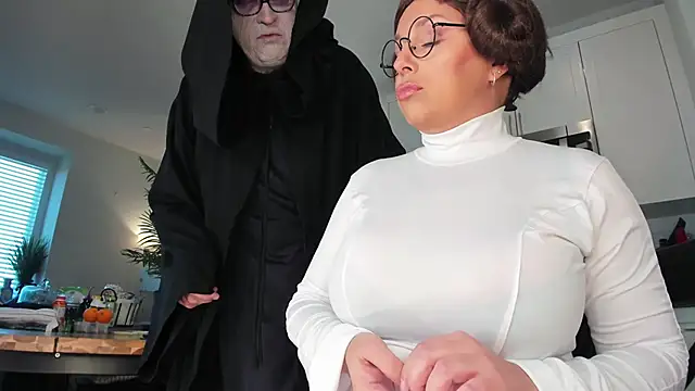 realtoxxxxmaria online show from 10.30.25