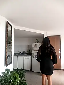 Snapshot of Be_Evil chatting on 11.13.25 Be Evil online show from 11.13.25