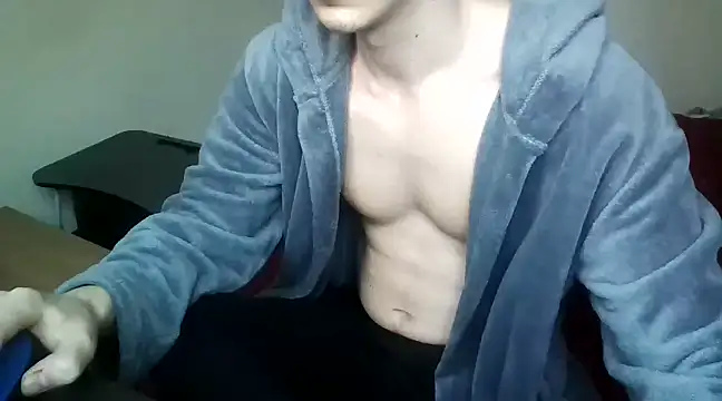 Snapshot of Enoch981 chatting on 03.05.25 Enoch981 online show from 03.05.25