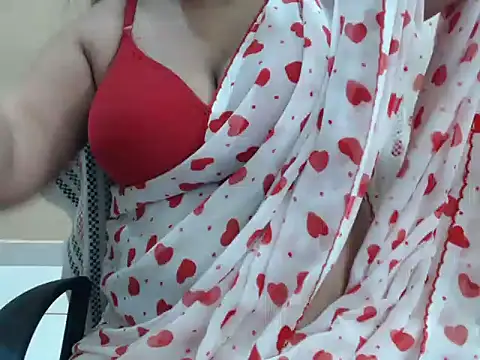 Snapshot of Surjeet_Kaur chatting on 05.04.26 Surjeet Kaur online show from 05.04.26