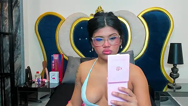 NovaMichel online show from 12.02.25