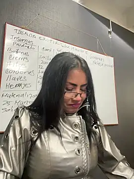 Snapshot of Ariana_Rodriguez chatting on 03.20.25 Ariana Rodriguez online show from 03.20.25
