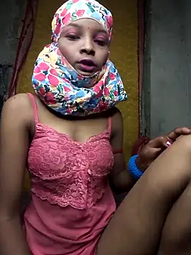 Cutesoma01 online show from 04.17.26