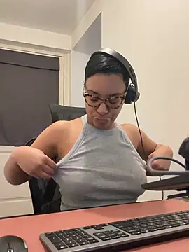 Melia Rayne online show from 02.25.26