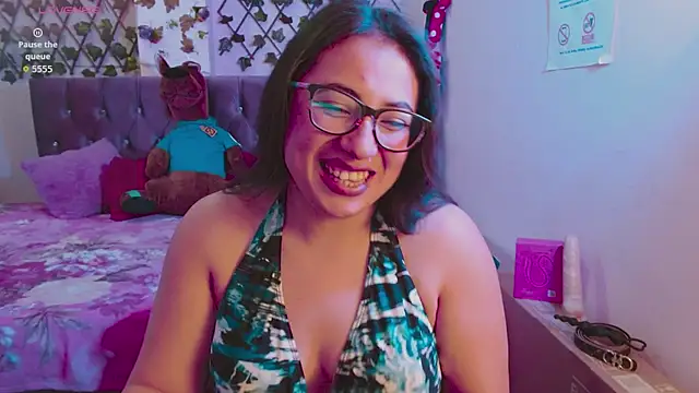 Anny  cute online show from 10.20.25