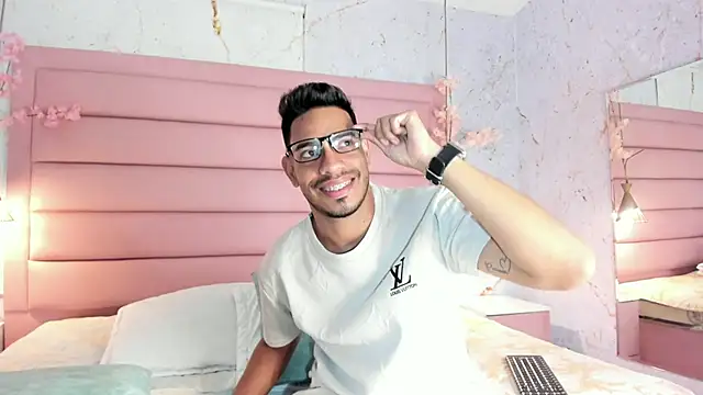 ETHAN DRAVEN online show from 09.11.25