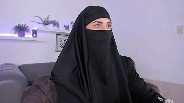 Snapshot of salma_arabicc chatting on 07.18.26 salma arabicc online show from 07.18.26