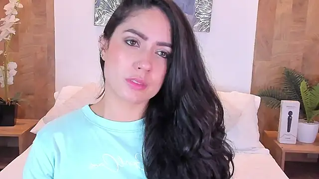 isabella winkler online show from 01.15.26