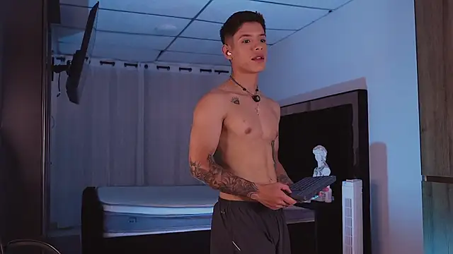 ErosKhaos online show from 09.28.25