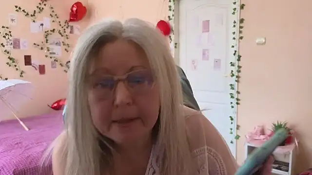 Wane Witch online show from 03.09.26