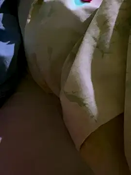 Snapshot of UproseOval chatting on 09.12.25 UproseOval online show from 09.12.25