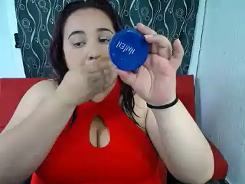 kloe-milf online show from 03.18.25