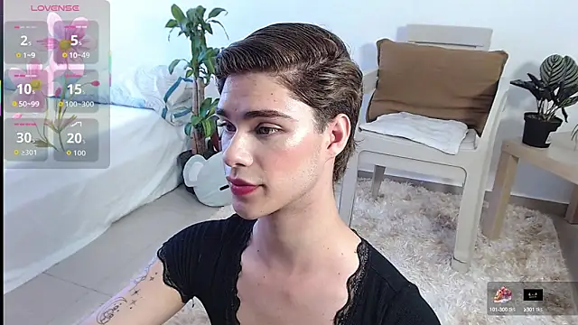 Snapshot of juanes_puthee chatting on 09.10.25 juanes puthee online show from 09.10.25