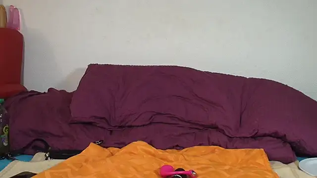 HerrundFrau-M online show from 11.18.25