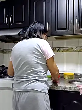 victoria wayne online show from 10.25.25