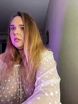 Juicy PeachLux online show from 09.22.25