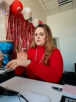 Juicy PeachLux online show from 03.13.26