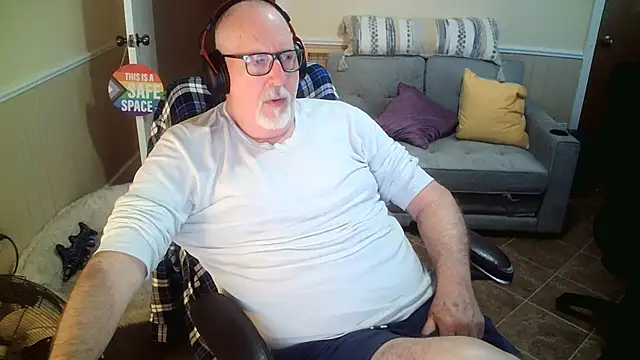 superbearboss online show from 02.27.26