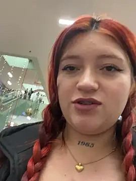 Snapshot of Karina_Leon chatting on 01.12.26 Karina Leon online show from 01.12.26