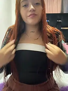 Snapshot of Karina_Leon chatting on 02.21.26 Karina Leon online show from 02.21.26