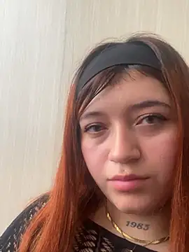 Karina Leon online show from 06.24.26