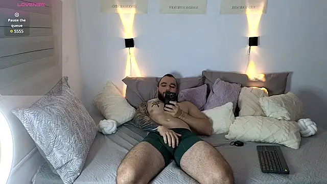 Isaac Carter online show from 03.14.25