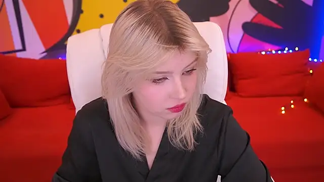 SelenaIris online show from 03.14.25