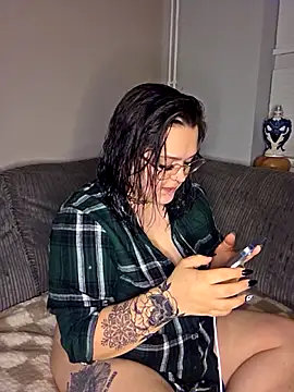 Saucy-Serenity online show from 10.22.25