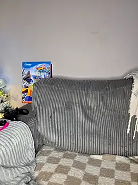 Saucy-Serenity online show from 11.30.25