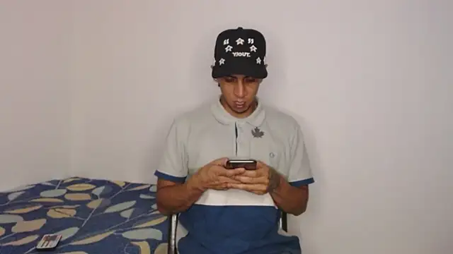 Monkey uchiha777 online show from 11.27.25