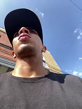 Snapshot of Monkey_uchiha777 chatting on 12.21.25 Monkey uchiha777 online show from 12.21.25