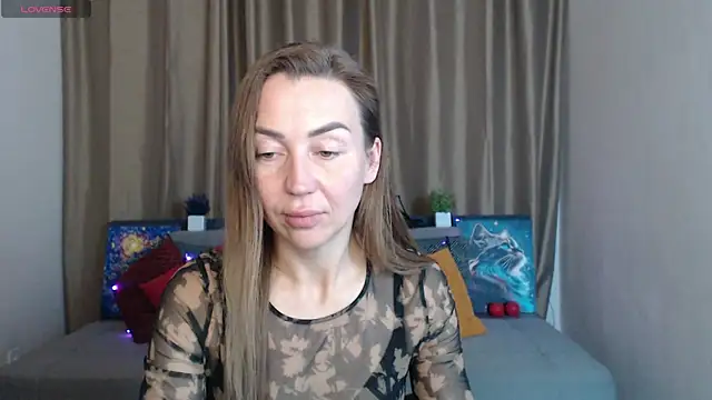 Kiss julli88I online show from 03.21.25