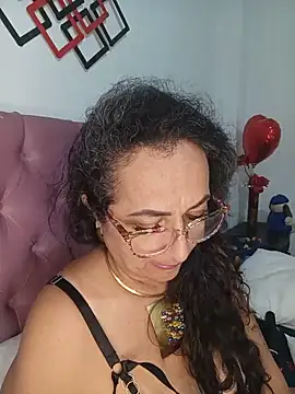 AlessandraLeroy online show from 05.19.26