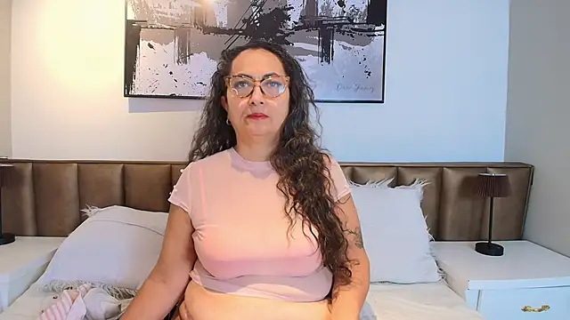 AlessandraLeroy online show from 05.24.26