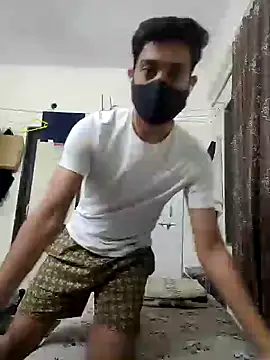 Snapshot of Rahulpune chatting on 03.08.25 Rahulpune online show from 03.08.25