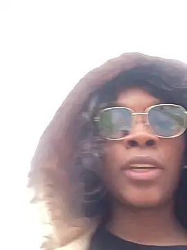 Nahomy gree online show from 03.14.25