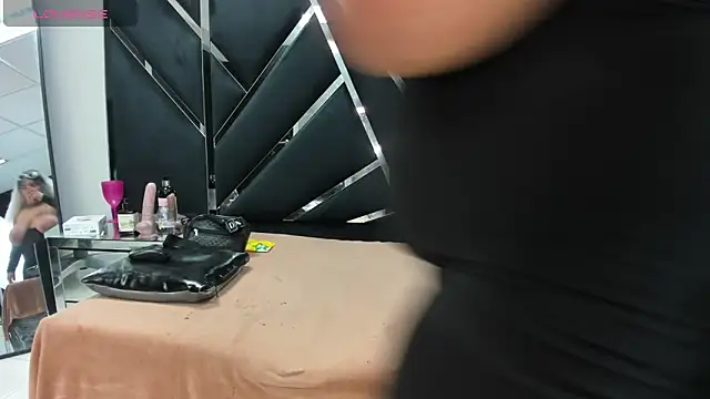 Oriana69  online show from 09.08.25