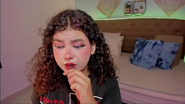  Lilly miller online show from 11.19.25