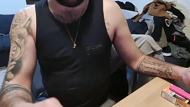 maialinofriuli online show from 02.10.26