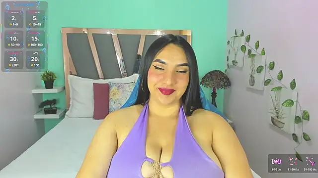 Snapshot of Sophie_Grays_ chatting on 05.28.26 Sophie Grays online show from 05.28.26