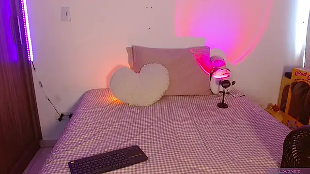 Oliviargf online show from 03.09.26