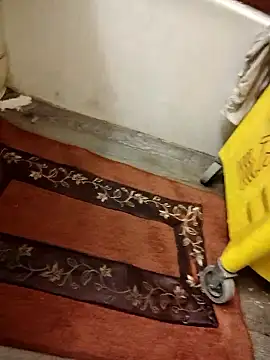 Snapshot of deedeelove82 chatting on 03.12.25 deedeelove82 online show from 03.12.25